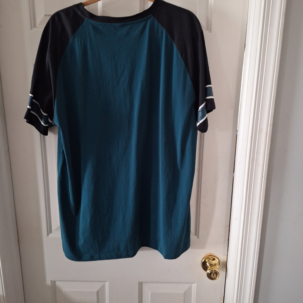 Philadelphia Eagles Football Graphic Tee 2XL - Picture 3 of 3